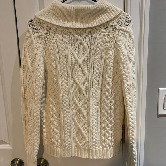 Cozy, like new white sweater from Eddie Bauer - Picture 2 of 3